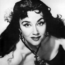 Blanche Thebom, American mezzo (photo: Tully Potter) Blanche Thebom, American mezzo (photo: Tully Potter)
