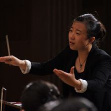 Jing Huan was awarded third prize in China's first Li Delun National Conducting Competition (photo: Ren Xihai) Jing Huan was awarded third prize in China's first Li Delun National Conducting
