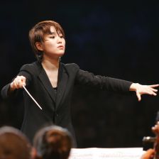 Han-Na Chang has been named the Trondheim Symphony's principal guest conductor (photo: Sheila Rock / EMI Classics) Han-Na Chang named Trondheim Symphony principal guest conductor