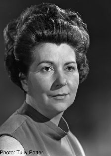 Helen Watts, contralto Helen Watts, contralto