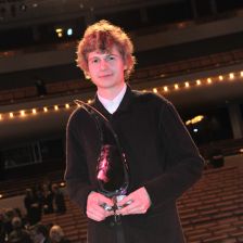 Pavel Kolesnikov is the winner of the Honens International Piano Competition (photo: Dong Kim) Pavel Kolesnikov is the winner of the Honens International Piano Competition