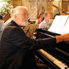 Composer and Deep Purple founder Jon Lord has died (photo: Lebrecht Music and Arts Photo Library / Alamy) Composer and Deep Purple founder Jon Lord has died (photo: Lebrecht Music and Ar