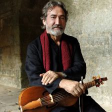 Jordi Savall receives the York Early Music Festival Lifetime Achievement Award (photo: David Ignaszewski) Jordi Savall receives the York Early Music Festival Lifetime Achievement Award (