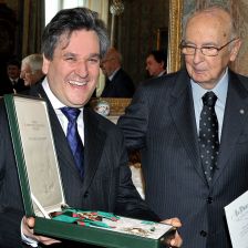 Sir Antonio Pappano receives his Italian knighthood from President of the Italian Republic Georgio Napolitano Sir Antonio Pappano receives his Italian knighthood from President of the Italia