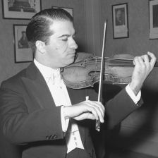 Ruggiero Ricci performing at the House of Artists in Prague in 1958 (photo: CTK / Alamy) Ruggiero Ricci performing at the House of Artists in Prague in 1958 (photo: CTK