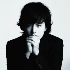 Yundi signs to EMI Yundi signs to EMI