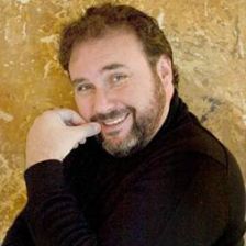 Vincenzo La Scola: a fine, satisfying tenor Vincenzo La Scola: a fine, satisfying tenor