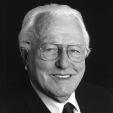 Wolfgang Wagner (photo: Bayreuther Festspiele/Arve Dinda) Wolfgang Wagner (photo: Bayreuther Festspiele/Arve Dinda)